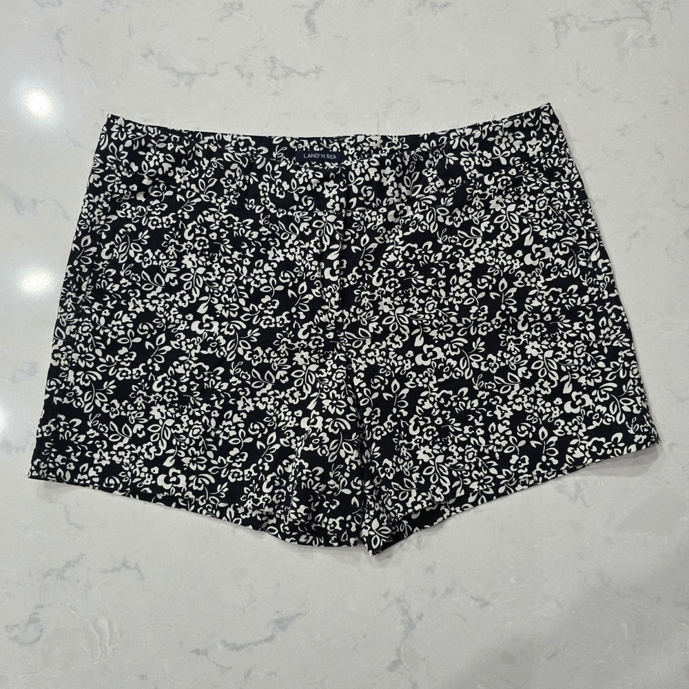 Land'N Sea Womens Black White Floral Cotton Stretch Shorts Size 10